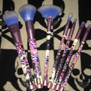BNIP UNICORN 🦄 GLITTER MAKEUP BRUSH SET